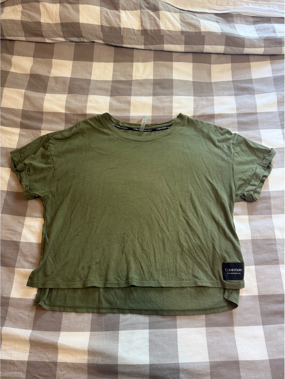 Women's Top | Cropped Short Sleeve T-Shirt | Calvin Klein | Size Medium